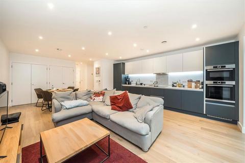 West Parkside, London SE10 2 bed flat for sale