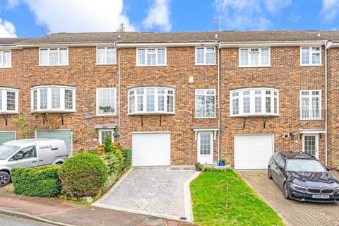 Albany Hill, Tunbridge Wells, Kent, TN2 3 bed terraced house for sale