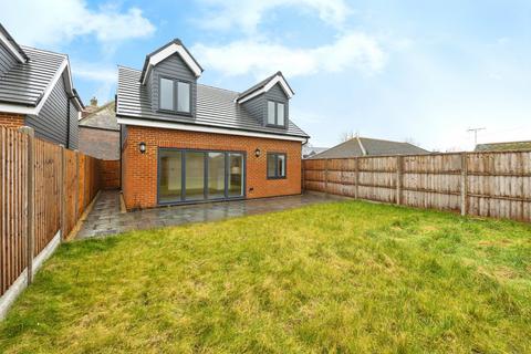 Fairway Close, St Mary's Bay, TN29 0 3 bed detached house for sale