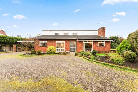Allenfield Road, Leckhampton... 3 bed bungalow for sale
