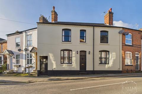 Church Street, Burbage 2 bed terraced house for sale
