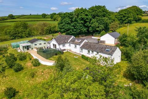 Blaenycoed Road, Carmarthen 4 bed detached house for sale