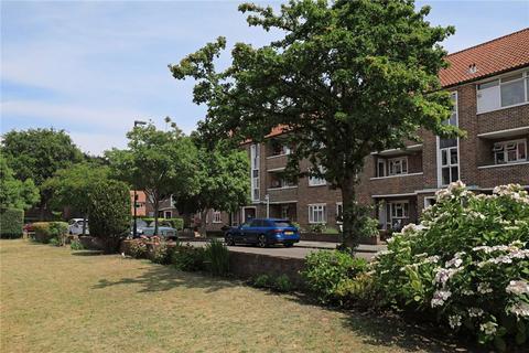 Sycamore Road, Wimbledon Village, SW19 2 bed flat for sale
