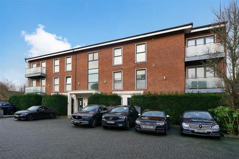 Bramley Road, London 2 bed apartment for sale