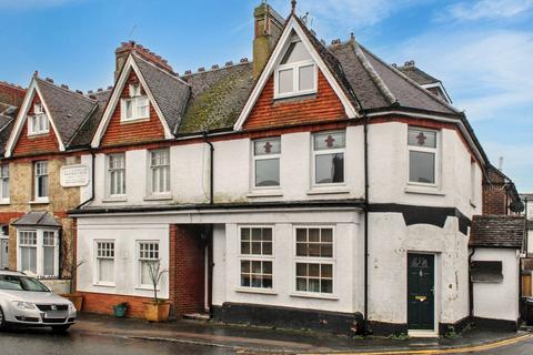 Gladstone Buildings, Lewes 2 bed maisonette for sale