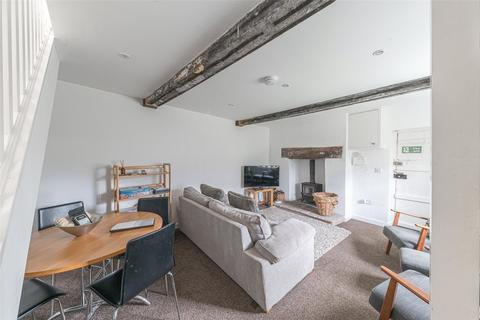 Old Hutton, Cumbria LA8 2 bed end of terrace house for sale