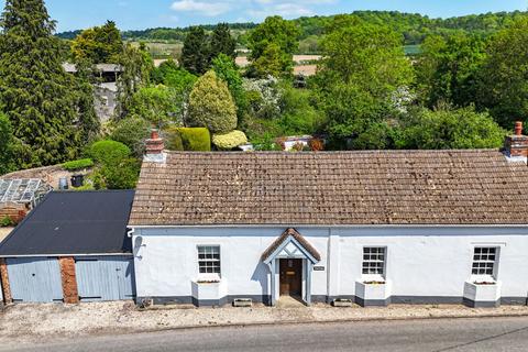 High Street, Shipton Bellinger... 4 bed detached bungalow for sale