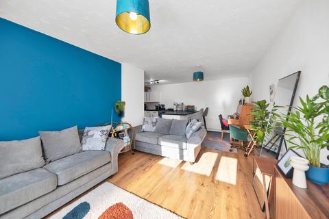 Moorgate, Leadenhall, Milton Keynes, MK6 2 bed apartment for sale