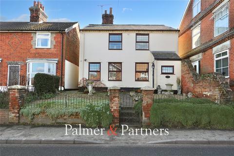 Chelmondiston, Ipswich, Suffolk, IP9 3 bed house for sale