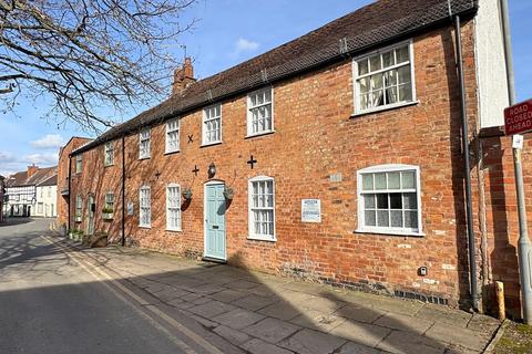 3 bedroom cottage for sale