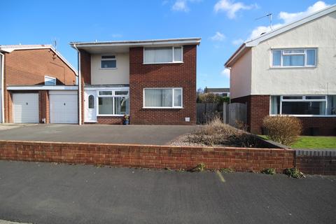 Catherine Drive, Ewloe 3 bed link detached house for sale