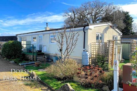 Oaklands Park, Crossways, Dorchester... 2 bed park home for sale