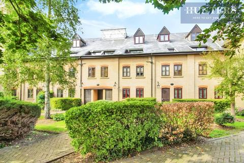 River Meads, St Margarets Studio for sale