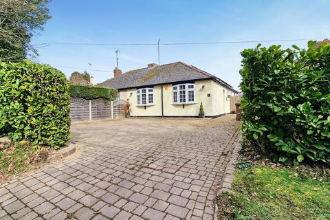 Hyde Lane, Danbury 2 bed bungalow for sale