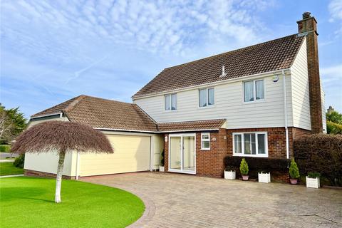 Glengarry Way, Christchurch BH23 4 bed detached house for sale
