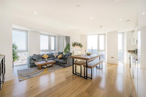Sky View Tower, Stratford E15 2 bed apartment for sale