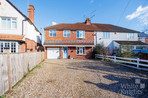 Loddon Bridge Road, Reading RG5 4 bed semi