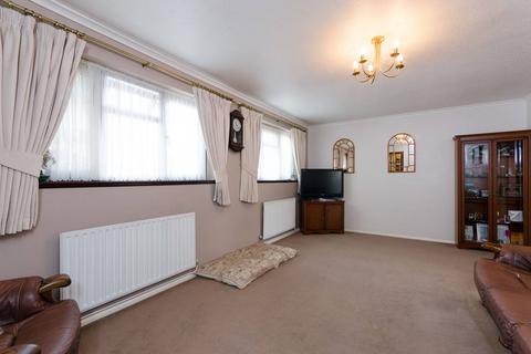 Portmeers Close, Walthamstow, London... 4 bed house for sale
