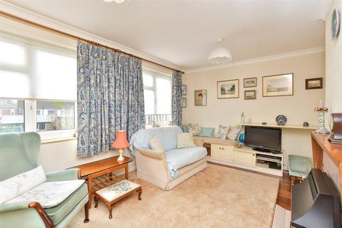 Wyndham Road, Petworth, West Sussex 3 bed semi