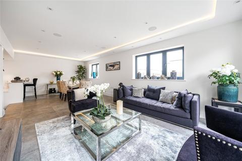 Landrecies, Oxford Road, Gerrards Cross 4 bed detached house for sale