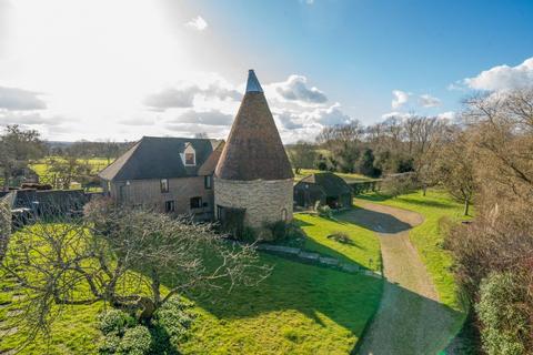 Rochester Road, Aylesford 3 bed detached house for sale
