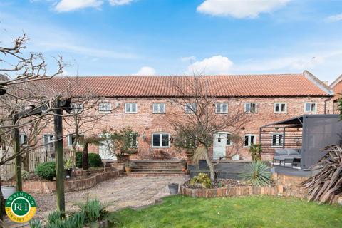 Main Street, Harworth, Doncaster 4 bed barn conversion for sale