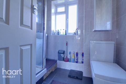 Robin Grove, HARROW 3 bed terraced house for sale