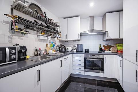 Orsman Road, Hoxton, London, N1 1 bed flat for sale