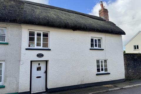 CHULMLEIGH 3 bed cottage for sale