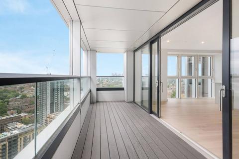 Deacon Street, Elephant and Castle... 3 bed flat for sale