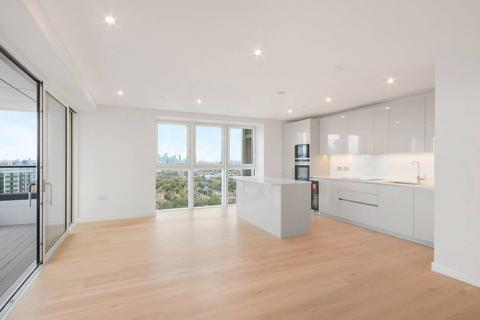 Deacon Street, Elephant and Castle... 3 bed flat for sale