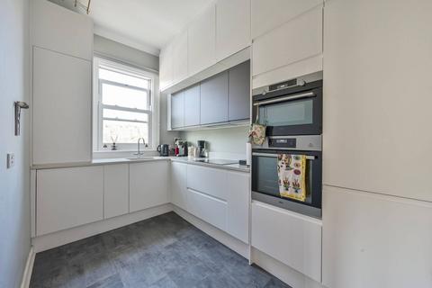 Leopold Road, Wimbledon, London, SW19 1 bed flat for sale