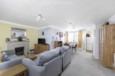 Station Road, Addlestone KT15 1 bed retirement property for sale