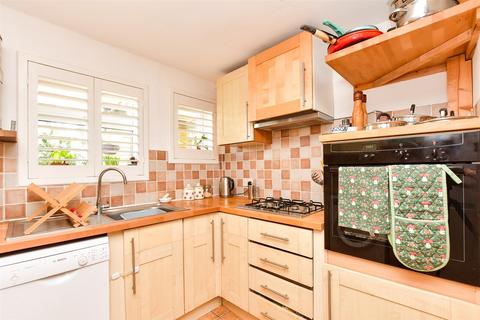 The Drive, Uckfield, East Sussex 2 bed semi