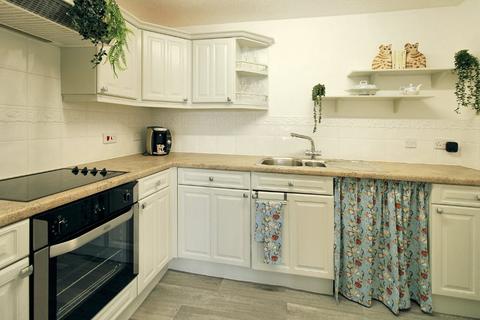 Norbury Court, Purton, Swindon, SN5 1 bed apartment for sale