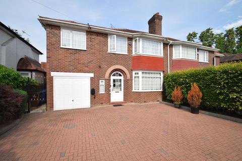 5 bedroom semi-detached house for sale