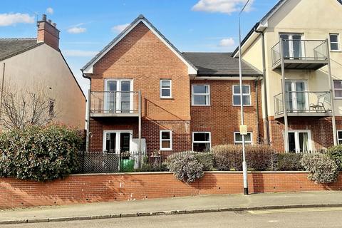 High Street, Wolstanton, ST5 2 bed apartment for sale
