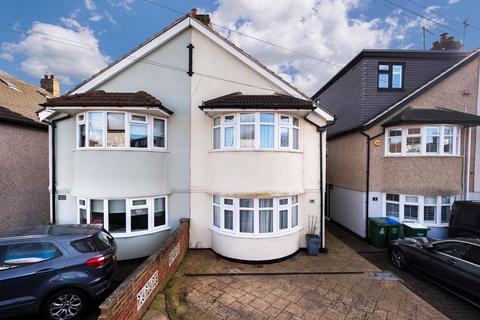Tenby Road, Welling, DA16 3 bed semi