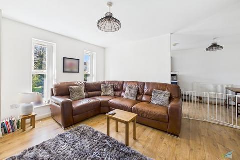 Rock Lane West, Wirral CH42 2 bed apartment for sale
