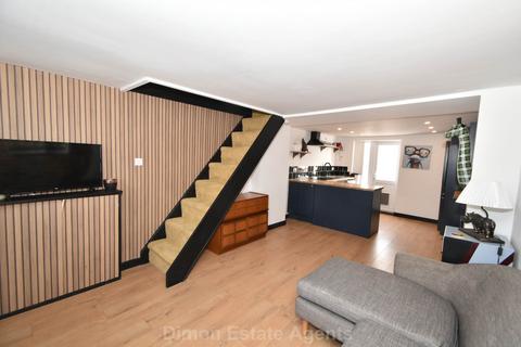 Alma Street, Gosport 2 bed terraced house for sale