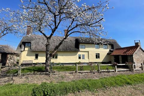 Brettenham Road, Rattlesden 4 bed country house for sale