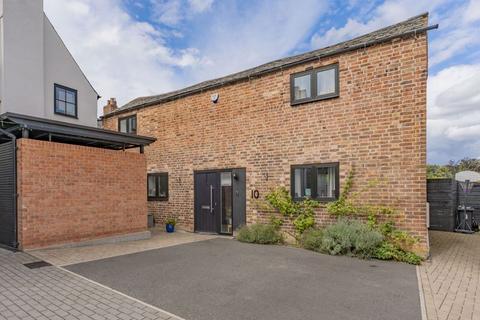 Leicester Road, Kibworth Harcourt 2 bed cottage for sale