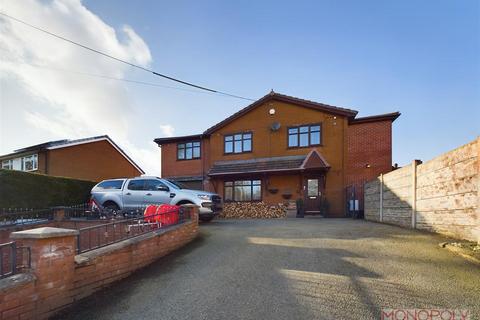 Penygraig Road, Brymbo, Wrexham 5 bed detached house for sale