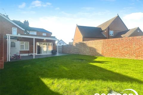 Courthouse Road, Maidenhead, Berkshire 4 bed semi