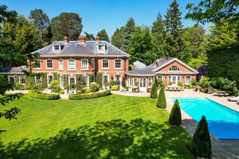 Blackhills, Esher, Surrey, KT10 7 bed detached house for sale