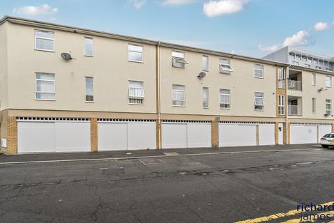 Holbrook Way, Swindon SN1 1 bed flat for sale