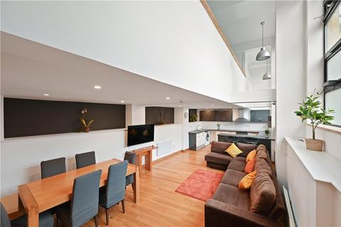 Loughborough Street, Kennington, SE11 2 bed apartment for sale