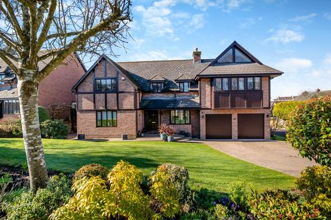 Centurions Court, Caerwent, Caldicot 5 bed detached house for sale