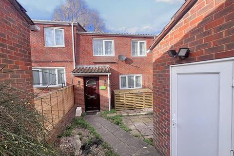 Turnmill Avenue, Springfield MK6 3 bed house for sale
