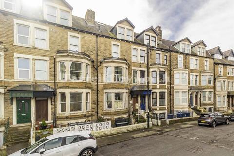 West End Road, Morecambe LA4 3 bed flat for sale